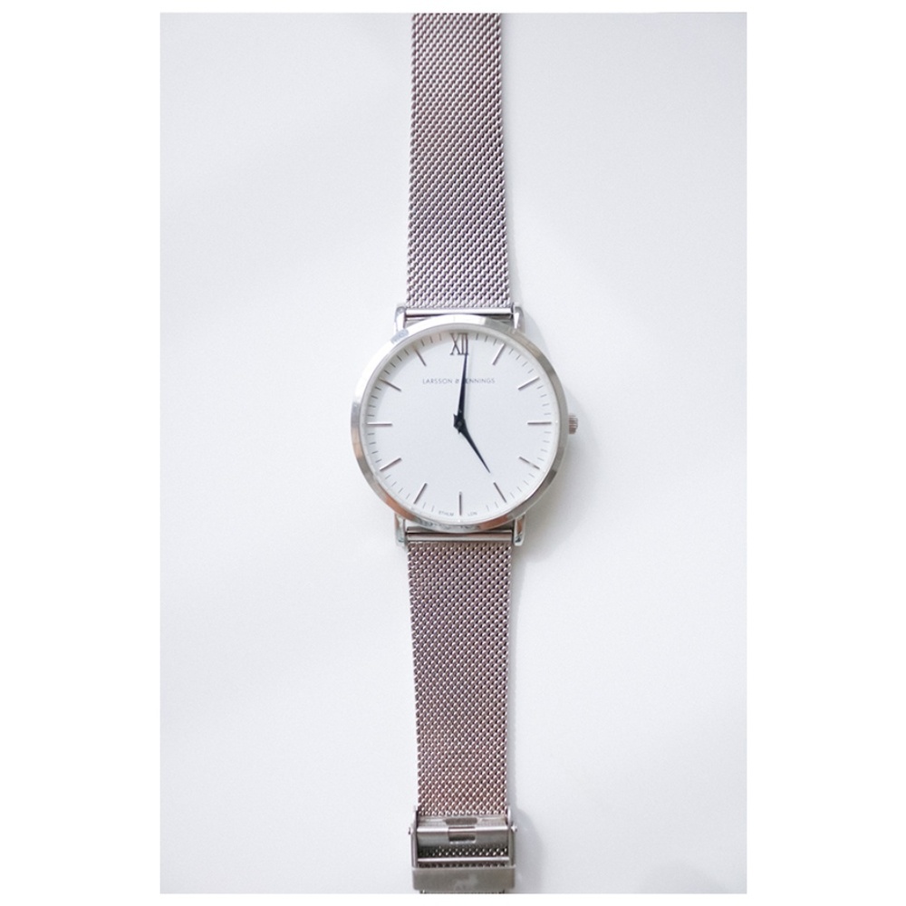 Larsson & Jennings Lugano Milanese watch